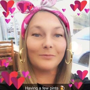 Meet your Posher, Kelly